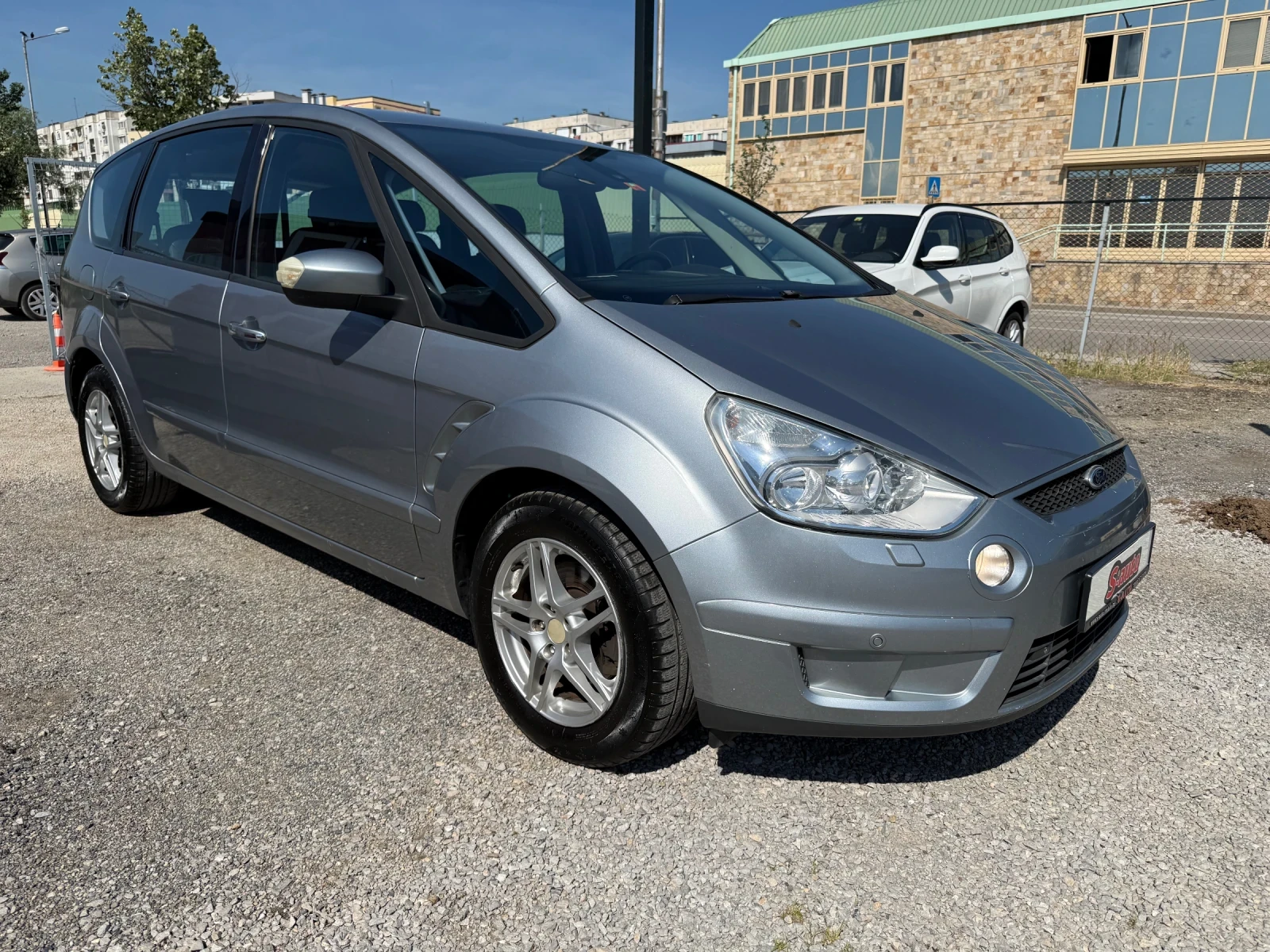 Ford S-Max 2.0TDCI АВТОМАТ* ПОДГРЕВ* АЛКАНТАРА* ШВЕЙЦАРИЯ, снимка 3 - Автомобили и джипове - 55183355