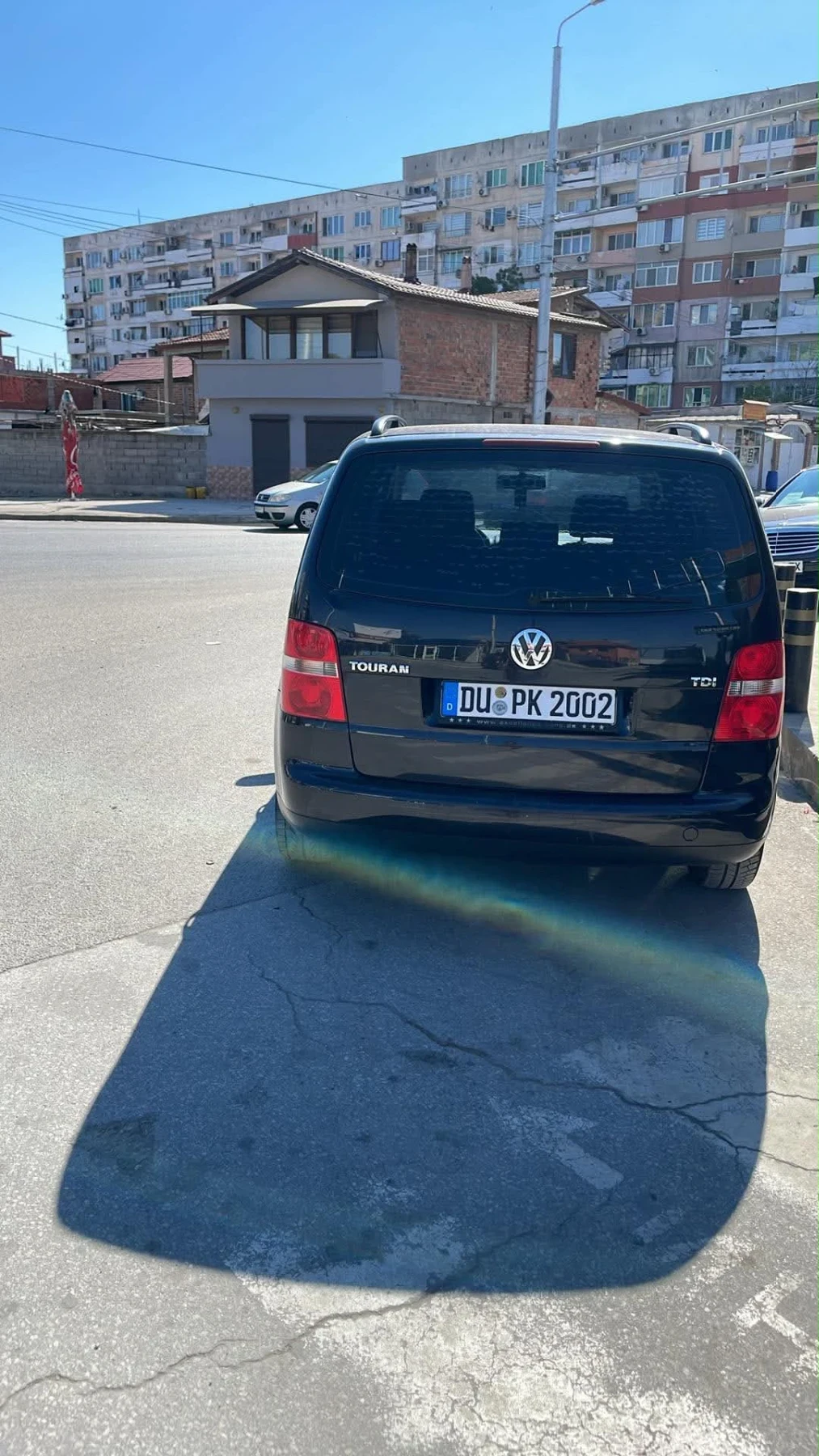 VW Touran 1.9 tdi, снимка 4 - Автомобили и джипове - 55539618