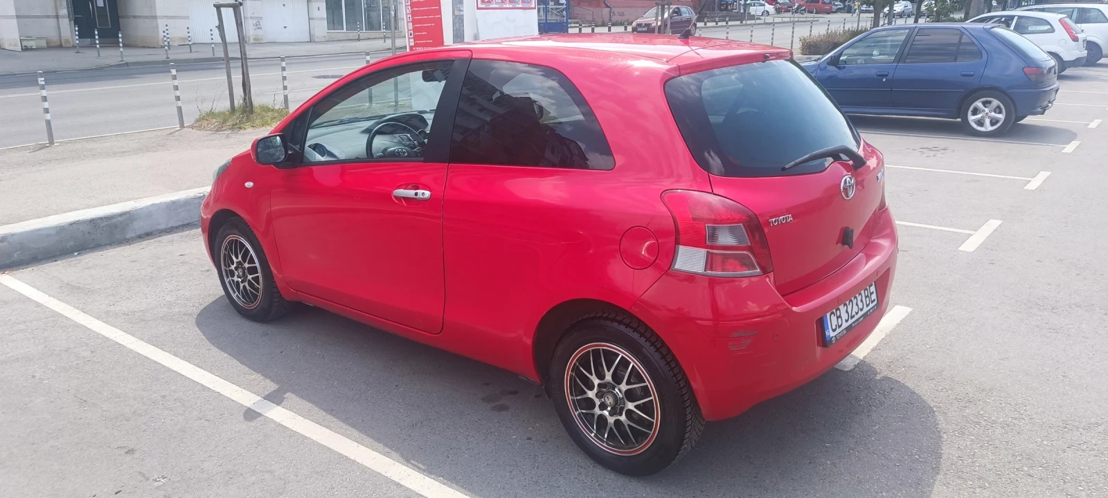 Toyota Yaris, снимка 16 - Автомобили и джипове - 55730665