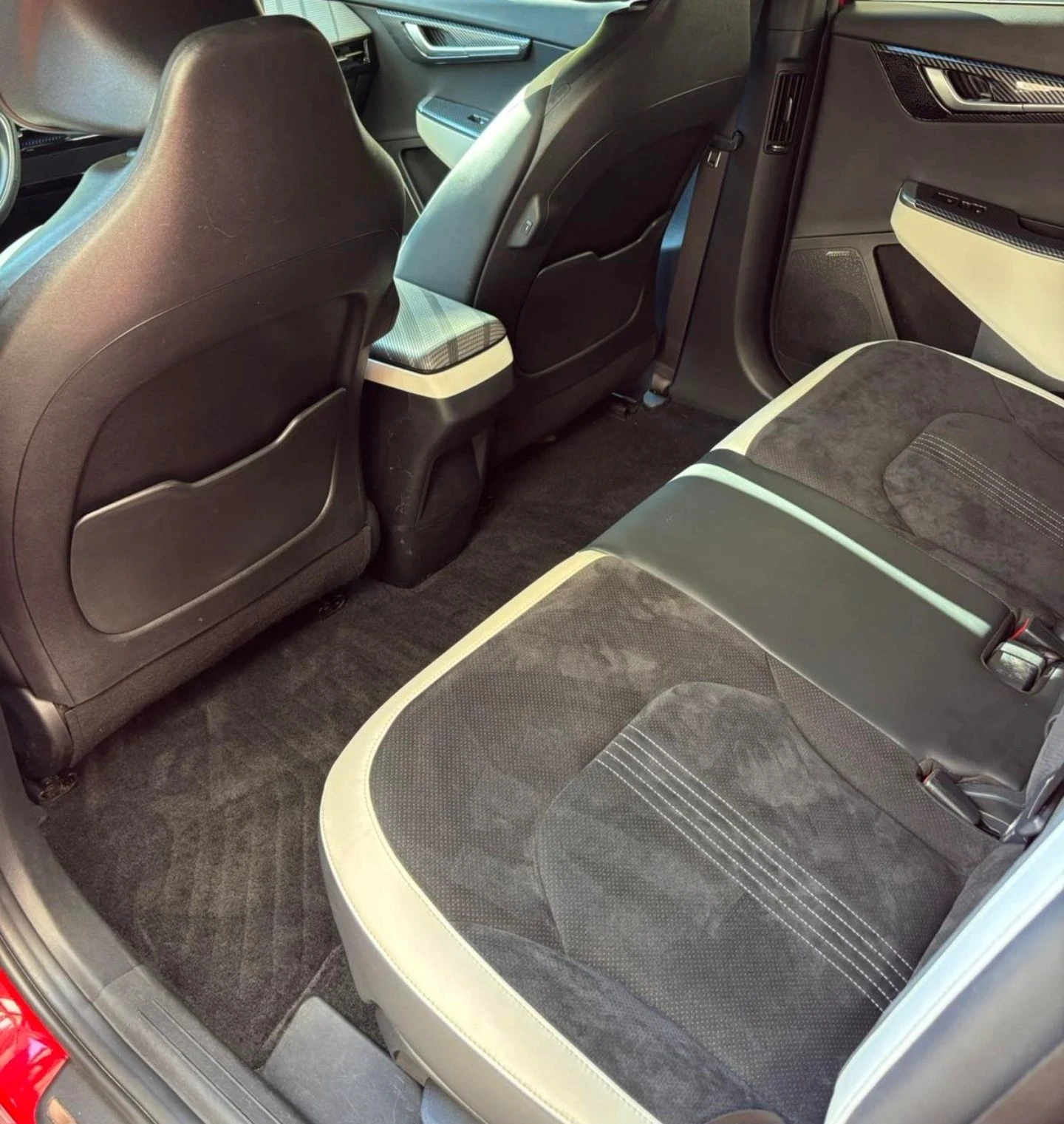 Kia EV6 GTline 4x4, 325кс., снимка 6 - Автомобили и джипове - 55828095