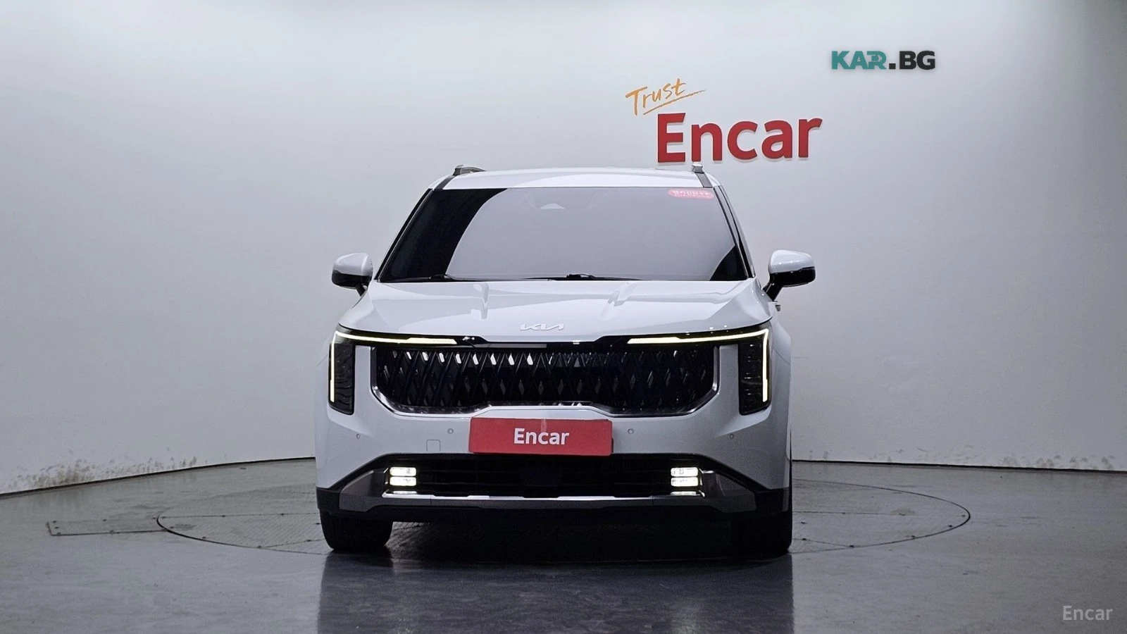 Kia Carnival NOBLESSE* 7МЕСТЕН* ДИСТРОНИК* ОБДУХВАНЕ* КАМЕРА* , снимка 2 - Автомобили и джипове - 55952123