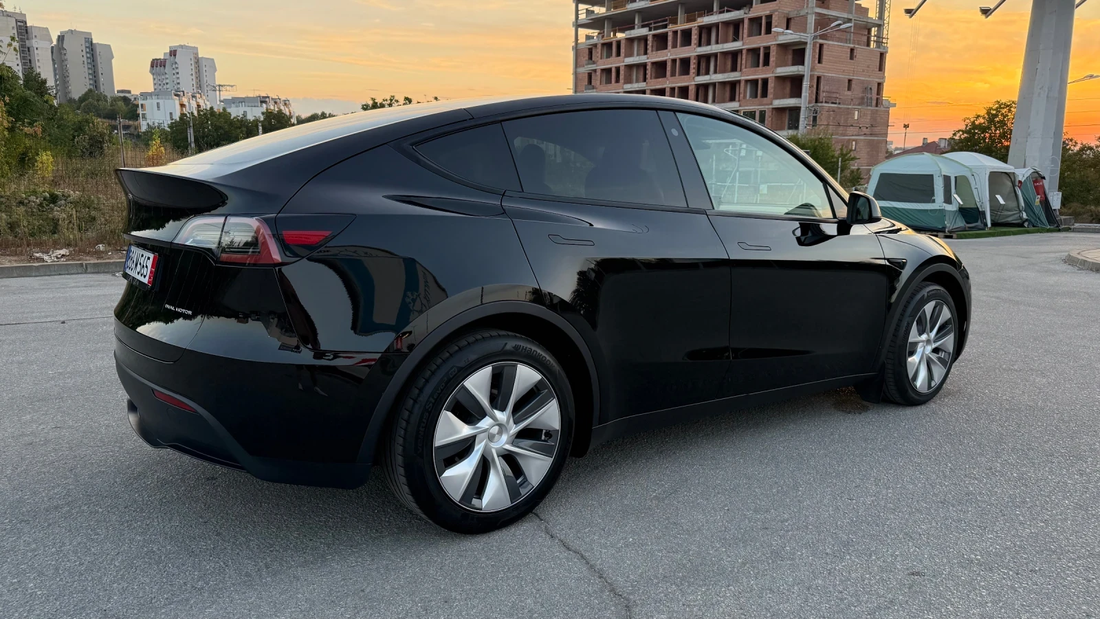 Tesla Model Y LONG RANGE DUAL MOTOR SOH 91.4%, снимка 5 - Автомобили и джипове - 56143722