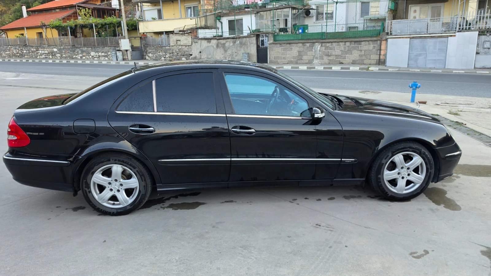 Mercedes-Benz E 320, снимка 3 - Автомобили и джипове - 56251394