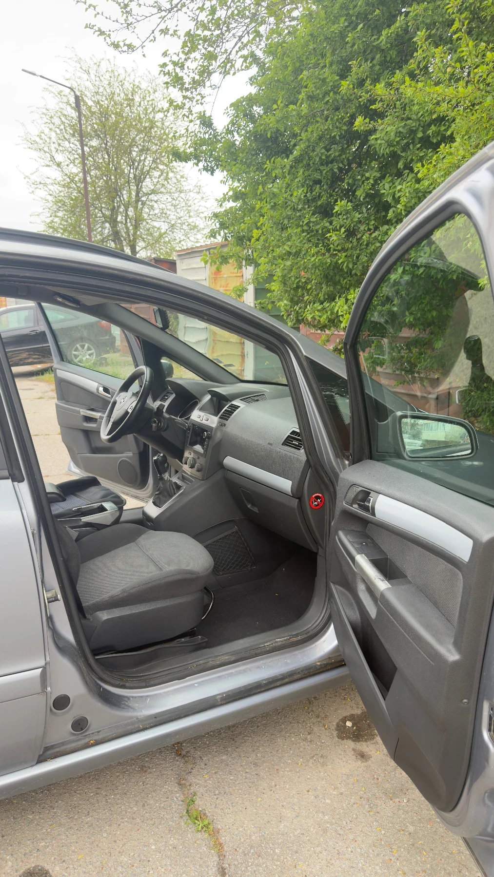 Opel Zafira, снимка 5 - Автомобили и джипове - 56322935
