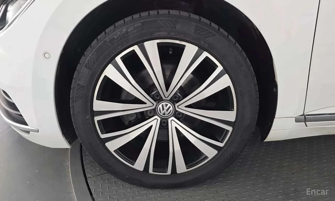 VW Arteon, снимка 5 - Автомобили и джипове - 56739686