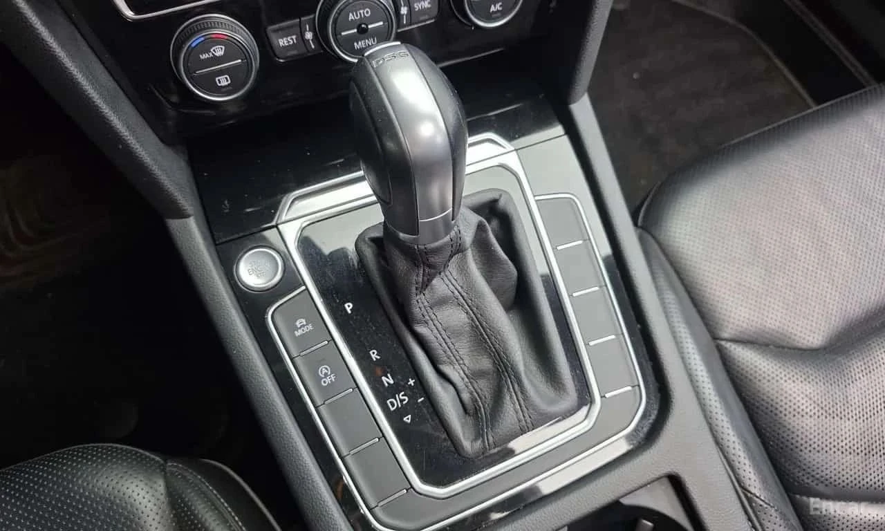 VW Arteon, снимка 9 - Автомобили и джипове - 56739686