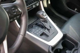 Toyota Rav4 * XLE HV * АВТОКРЕДИТ БЕЗ ПЪРВОНАЧАЛНА ВНОСКА, снимка 15