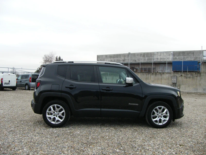 Jeep Renegade 1.6m-jet EURO 6B, снимка 3 - Автомобили и джипове - 48320533