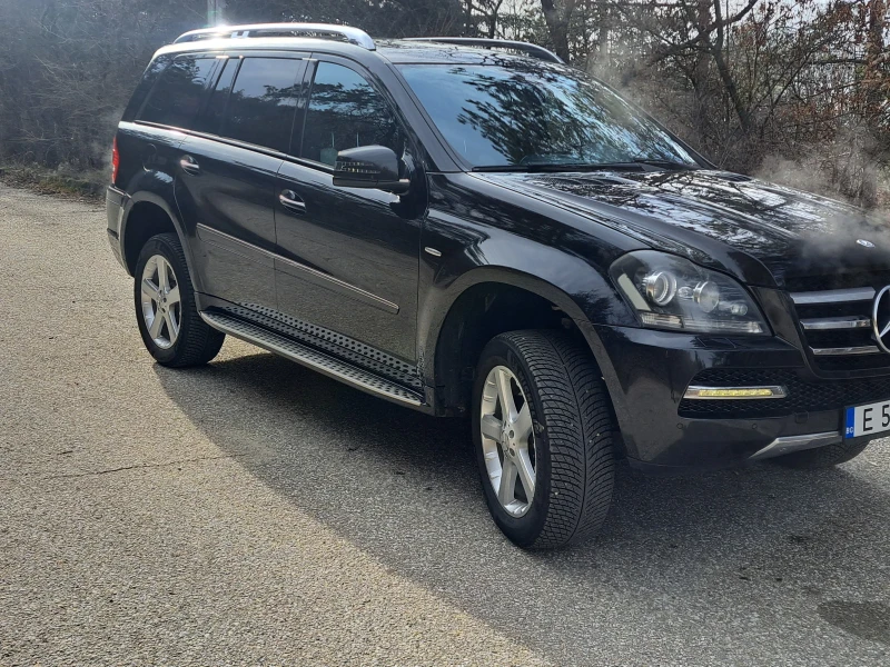 Mercedes-Benz GL 500 5.5 GRAND EDITION, снимка 3 - Автомобили и джипове - 48834564