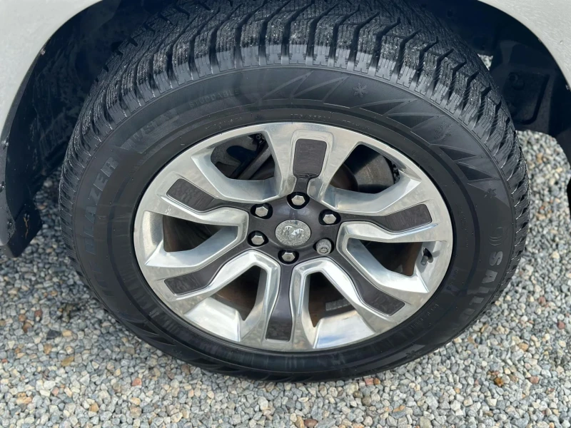 Dodge RAM 1500, снимка 6 - Автомобили и джипове - 52605451