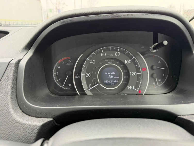 Honda Cr-v 2.2 i-DTEC, снимка 9 - Автомобили и джипове - 53371084