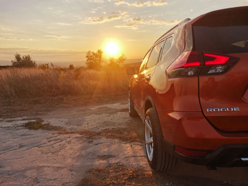 Nissan Rogue 2.5 SL AWD, снимка 2 - Автомобили и джипове - 53507314