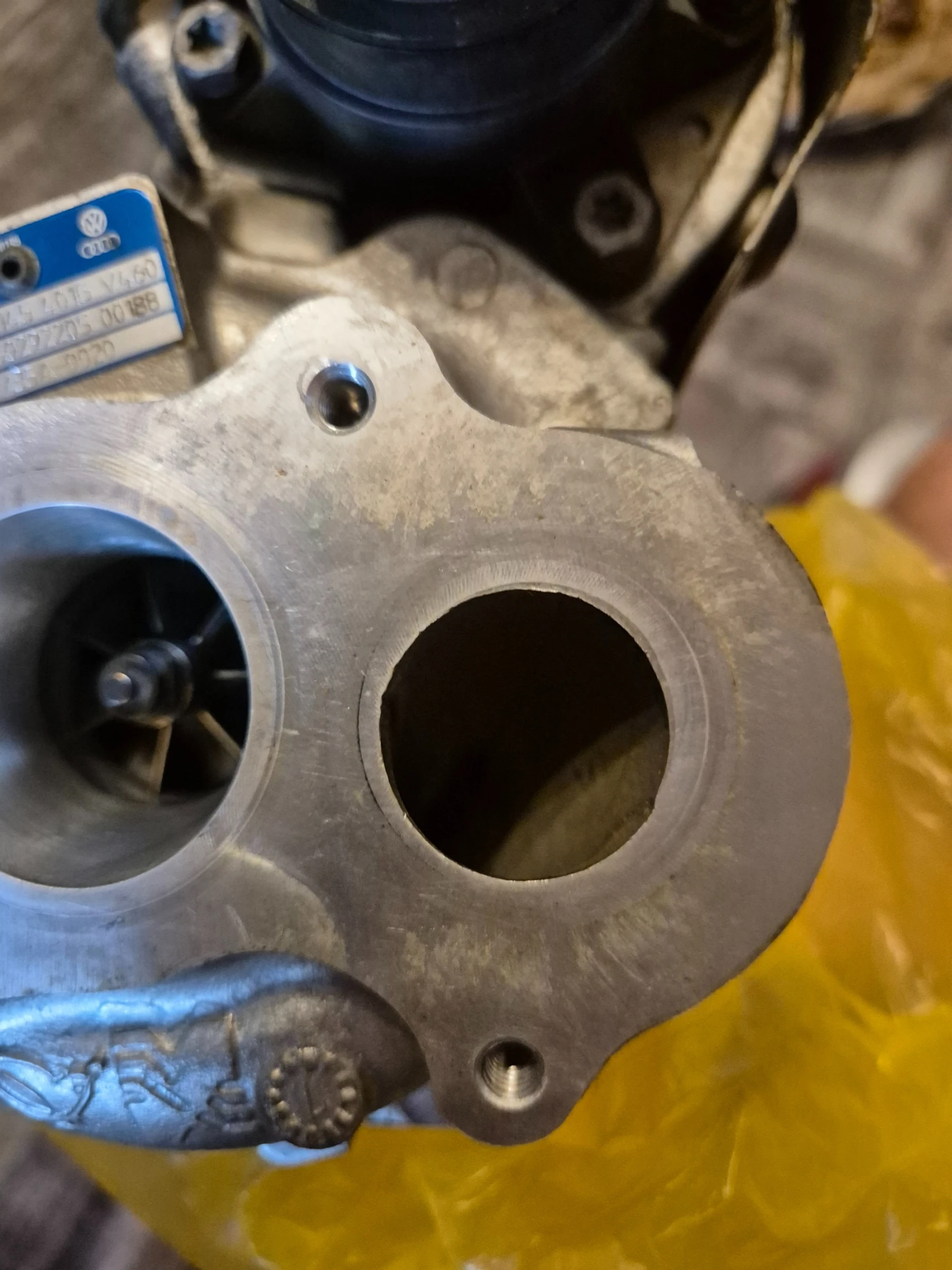 VW Tiguan BorgWarner турбина оригинална VAG 2.0 TDI Bi-Turbo - изображение 3