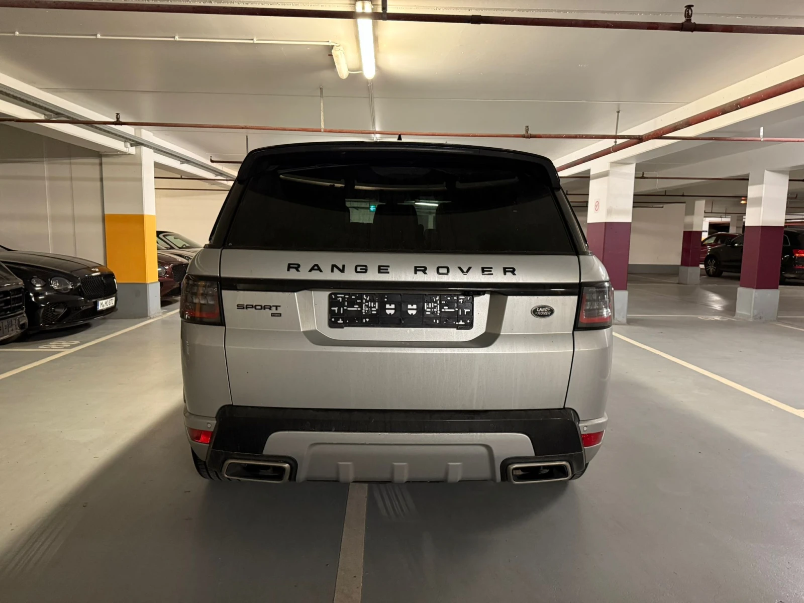 Land Rover Range Rover Sport 3.0 SDV6 225 HSE Dynamic* Black Pack* 360* Pano - изображение 6