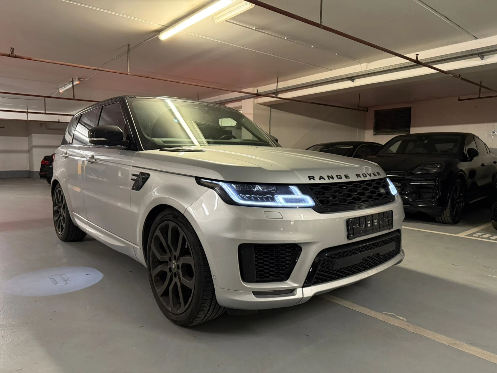 Land Rover Range Rover Sport 3.0 SDV6 225 HSE Dynamic* Black Pack* 360* Pano - изображение 2