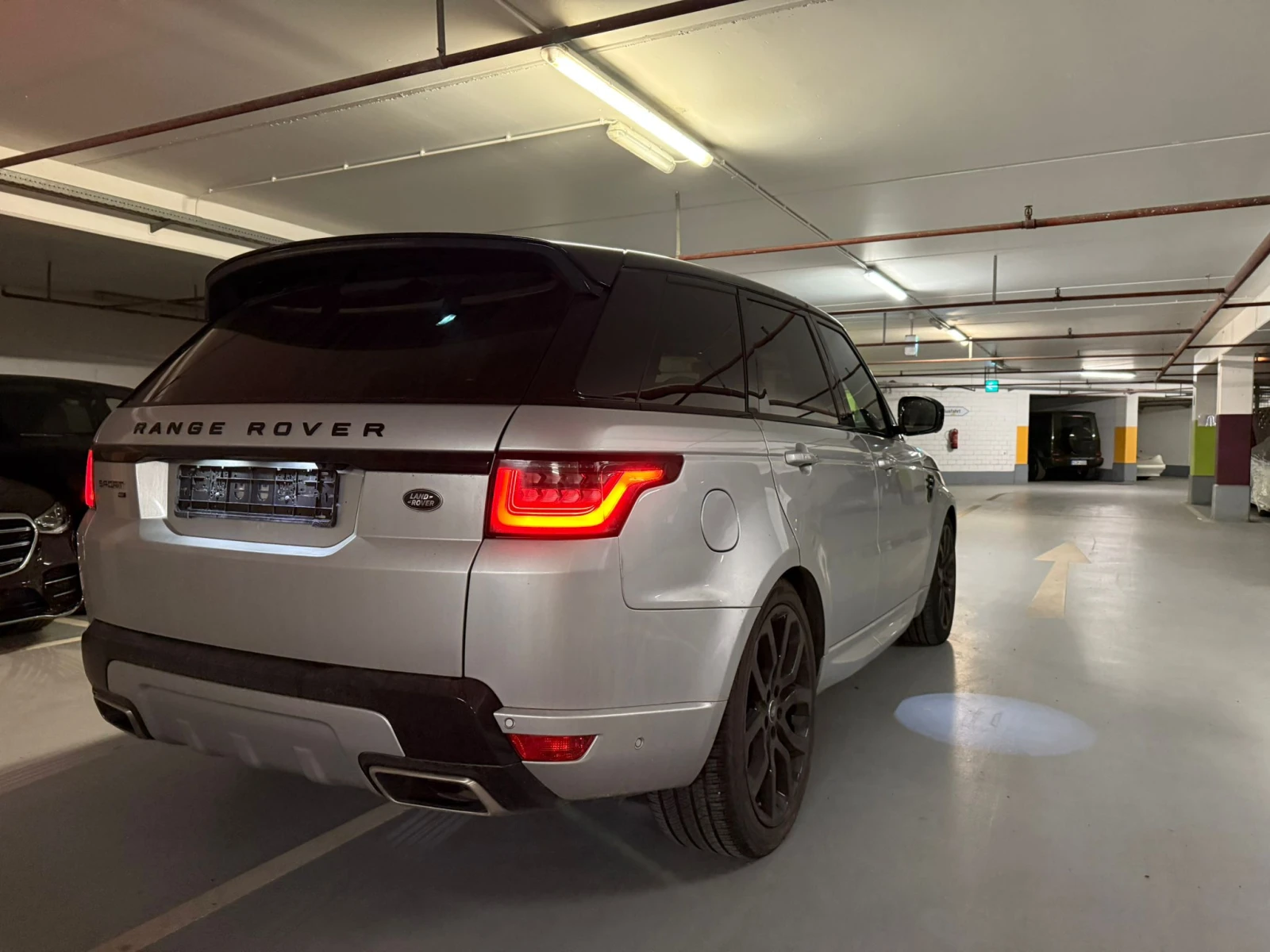 Land Rover Range Rover Sport 3.0 SDV6 225 HSE Dynamic* Black Pack* 360* Pano - изображение 3