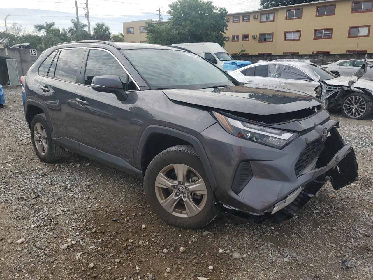 Toyota Rav4 CARFAX* БЕЗ ПЪРВОНАЧАЛНА - изображение 4