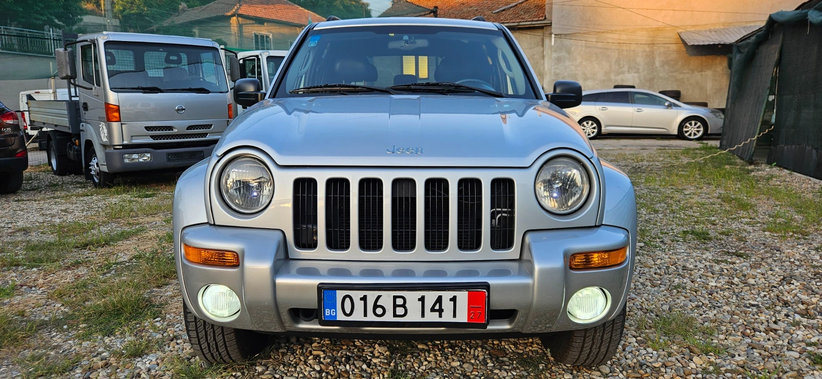 Jeep Cherokee 2, 8CRDi-150кс* АВТОМАТИК* 4Х4* БЪРЗИ И БАВНИ СКОР - изображение 2