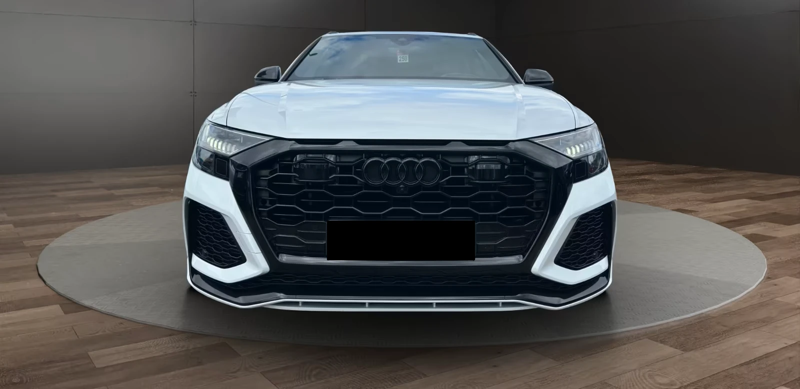 Audi RSQ8 HEAD-UP* DISTR* B&O* MEMORY* PANO* 360CAM* , снимка 2 - Автомобили и джипове - 54519587
