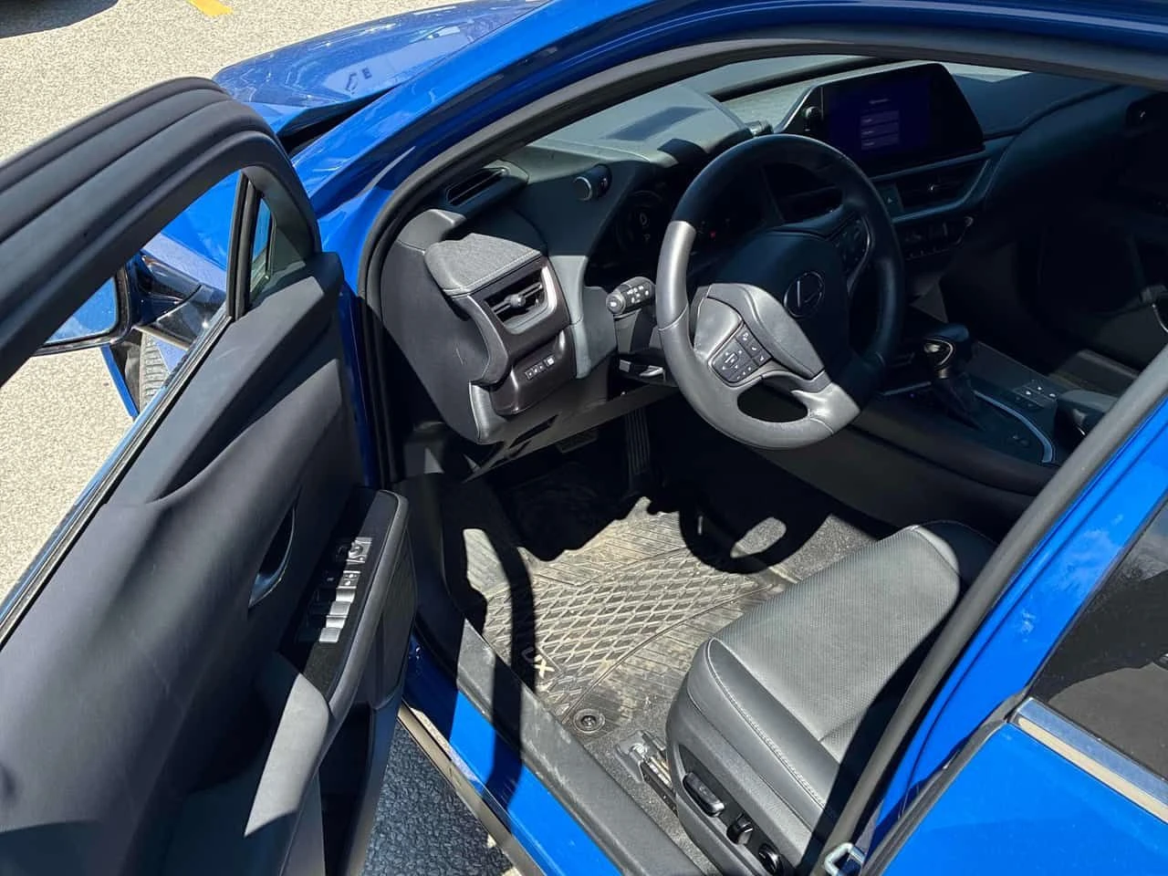 Lexus UX 250h | ШИБИДАХ | CARFAX | ПОДГРЕВ | , снимка 5 - Автомобили и джипове - 54616525
