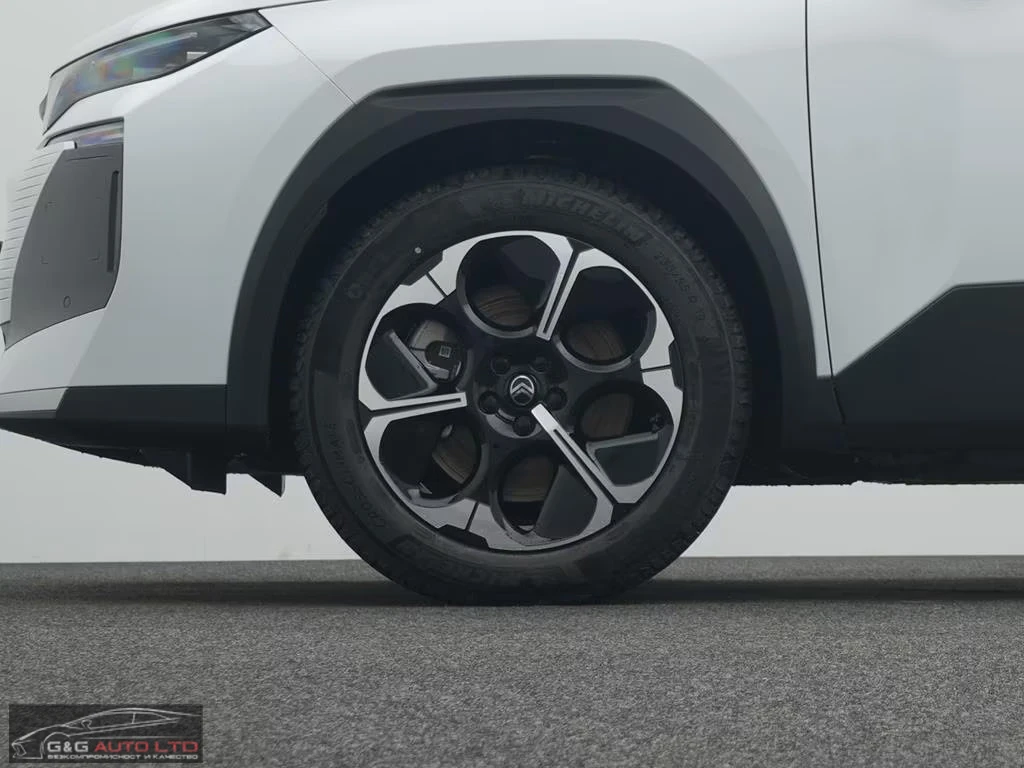 Citroen C5 Aircross ELEKTRO/213HP/COMF./MAX/MASSAGE/HUD/360/MEMO/361q, снимка 4 - Автомобили и джипове - 54741135
