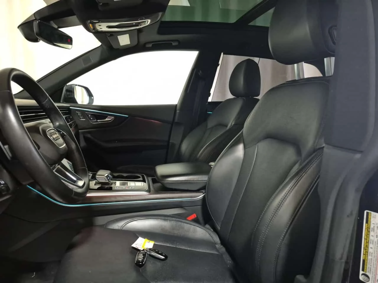 Audi Q8 TECHNIK  CARFAX, снимка 5 - Автомобили и джипове - 54870734