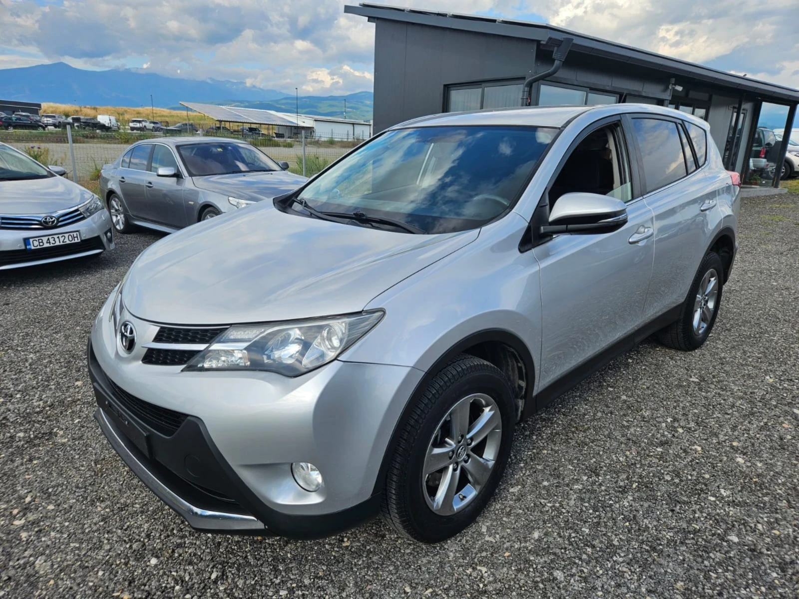 Toyota Rav4 2.0D4D, снимка 3 - Автомобили и джипове - 55037880