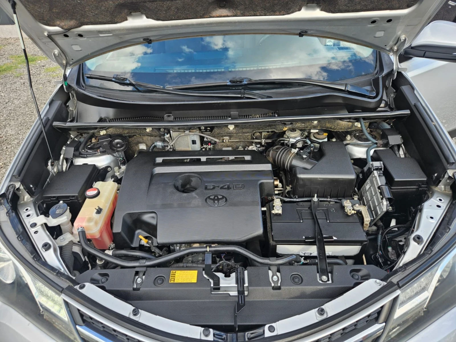 Toyota Rav4 2.0D4D, снимка 13 - Автомобили и джипове - 55037880