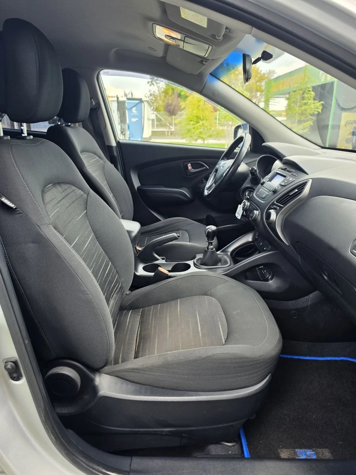 Hyundai IX35 1.7, Фейс, снимка 10 - Автомобили и джипове - 56166799