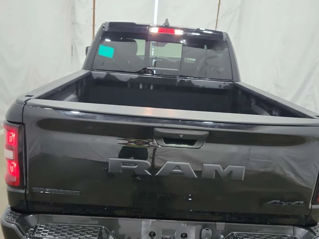 Dodge RAM 1500 * 4x4 Crew Cab 5'7" Box Big Horn Crew Cab  | Mobile.bg � ����������� 14