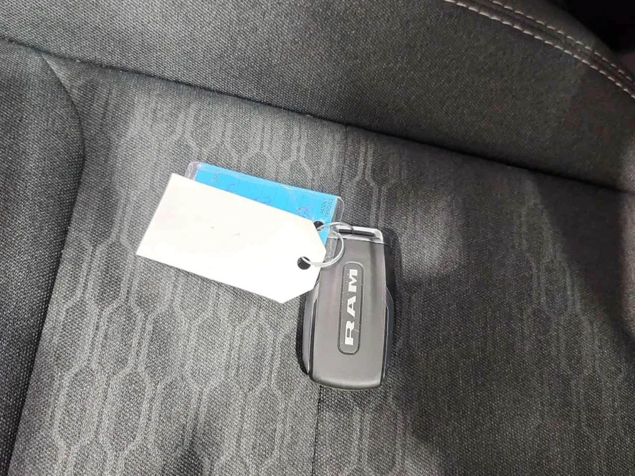 Dodge RAM 1500 * 4x4 Crew Cab 5'7" Box Big Horn Crew Cab  | Mobile.bg � ����������� 8
