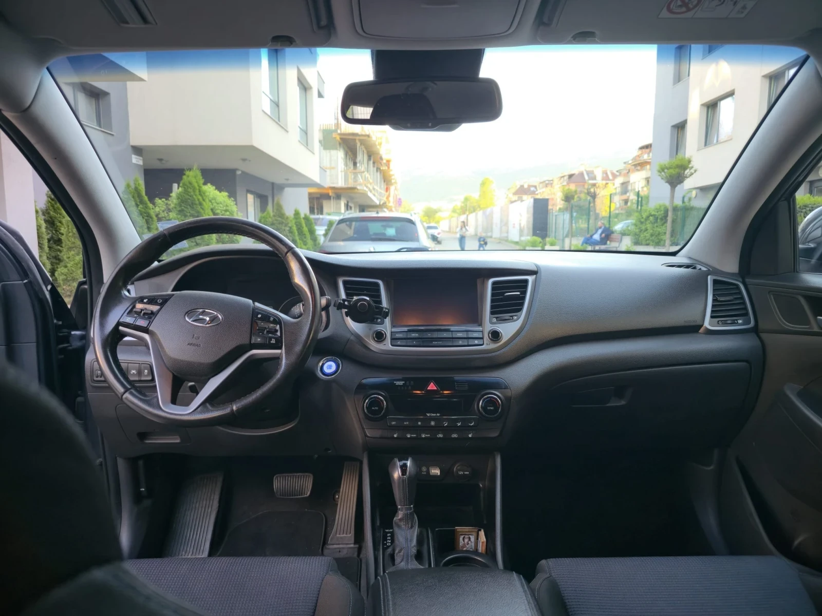 Hyundai Tucson, снимка 7 - Автомобили и джипове - 56688245