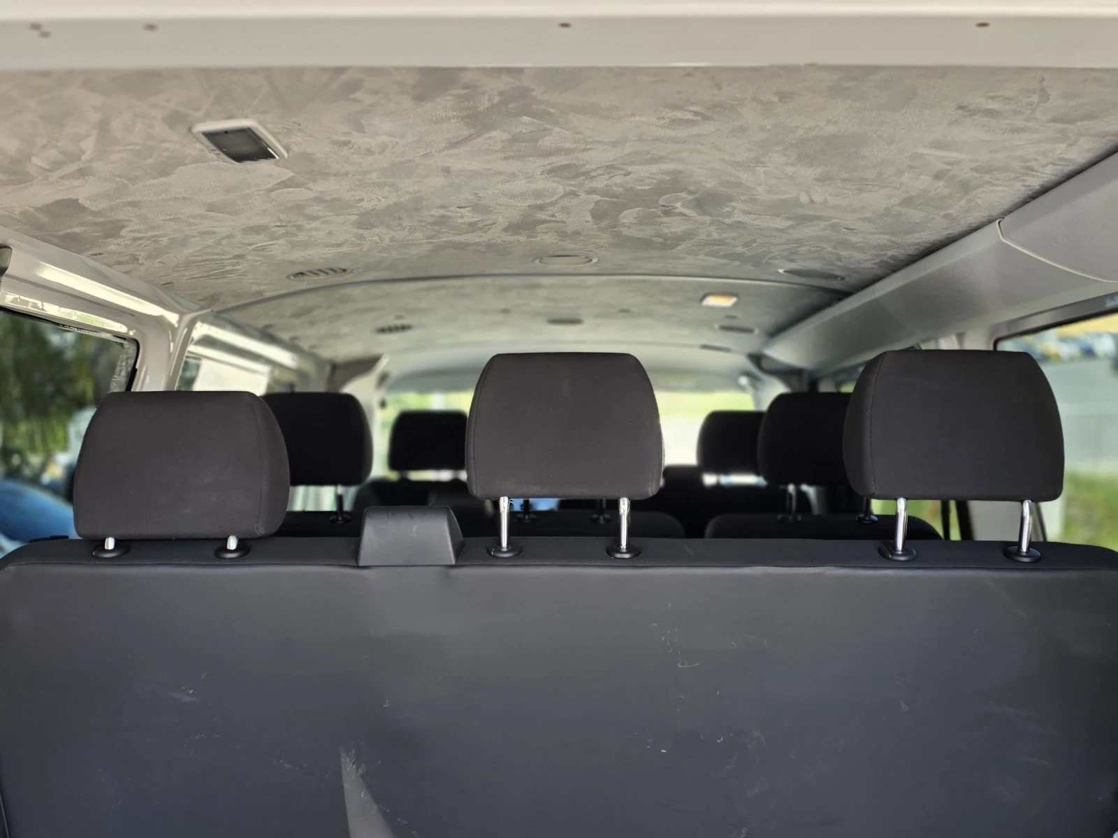 VW Transporter T6 дълга база, снимка 17 - Бусове и автобуси - 54250633