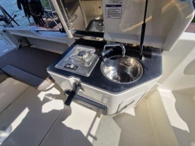 Моторна яхта Quicksilver  Activ 755 Sundeck | Auto.bg — изображение 11
