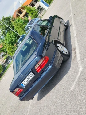 Mercedes-Benz E 320, снимка 4