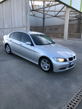 BMW 320, снимка 1 - Автомобили и джипове - 42274268