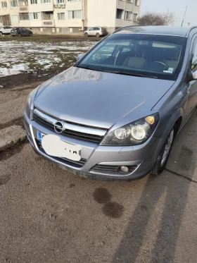 Opel Astra 1.9 COSMO  6ск., снимка 2