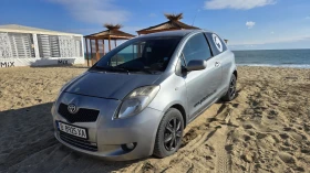 Toyota Yaris 1.3 АГУ КЛИМА, снимка 1