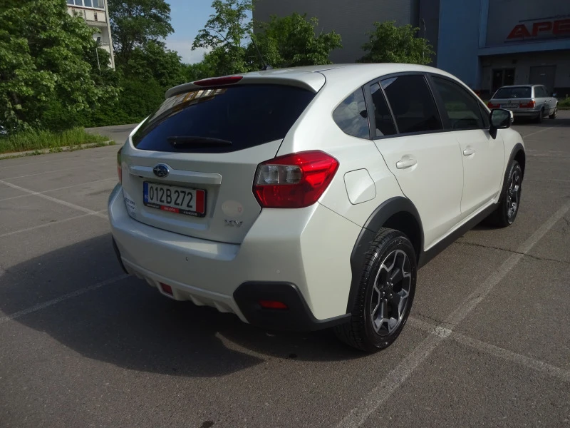 Subaru XV 1.6i 4x4 AUTOMAT, снимка 5 - Автомобили и джипове - 38672357