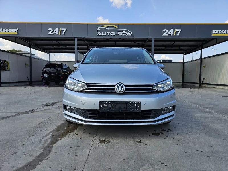 VW Touran 1.6TDI, снимка 2 - Автомобили и джипове - 47293667