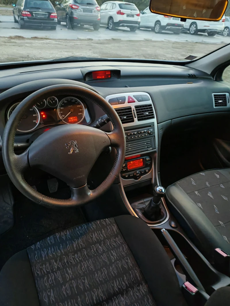 Peugeot 307 1.6, снимка 10 - Автомобили и джипове - 47636236