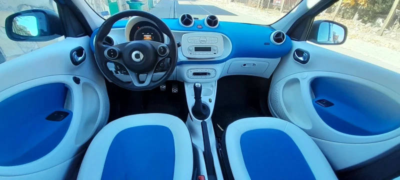 Smart Forfour 1.0 БЕНЗИН EURO 6b, снимка 7 - Автомобили и джипове - 49504544