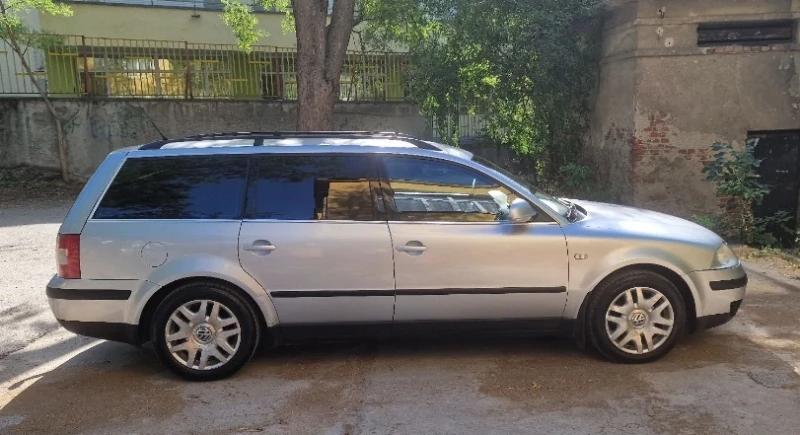 VW Passat 1.8T B5.5 Нов ГИ , снимка 3 - Автомобили и джипове - 48120073