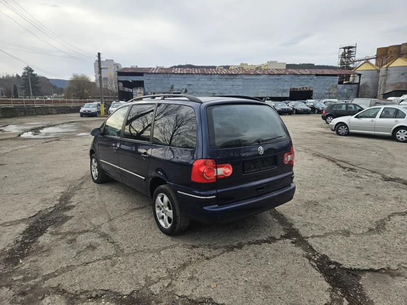 VW Sharan 1.9tdi 131hp face 7 местен, снимка 4 - Автомобили и джипове - 48444318