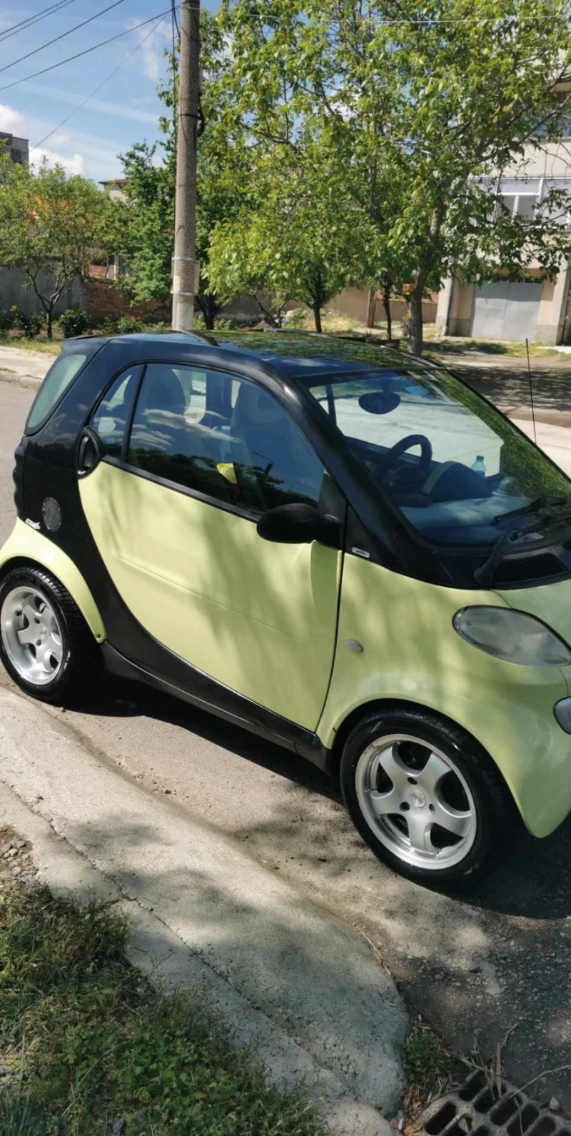 Smart Fortwo, снимка 1 - Автомобили и джипове - 49221680