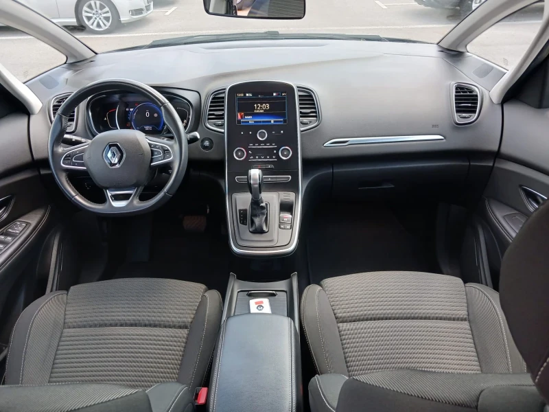 Renault Scenic 1.5 dci ПЪЛНА СЕРВИЗНА КНИЖКА , снимка 9 - Автомобили и джипове - 50121855