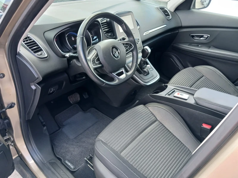 Renault Scenic 1.5 dci ПЪЛНА СЕРВИЗНА КНИЖКА , снимка 8 - Автомобили и джипове - 50121855