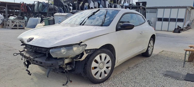 VW Scirocco 2.0TDI 6скорости, снимка 12 - Автомобили и джипове - 50160365