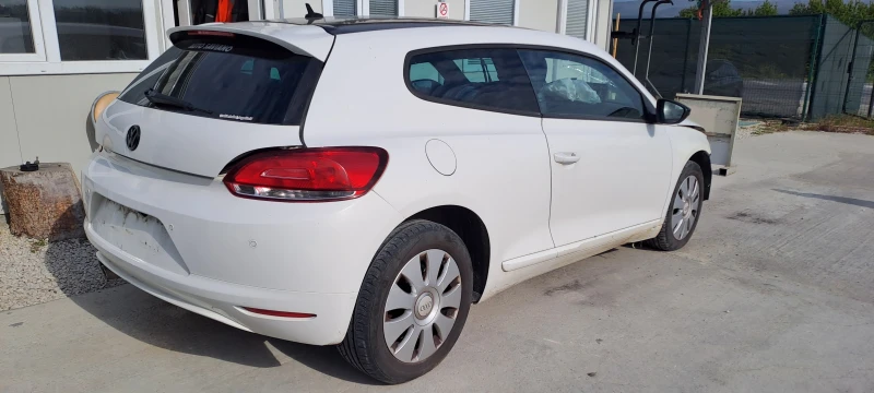 VW Scirocco 2.0TDI 6скорости