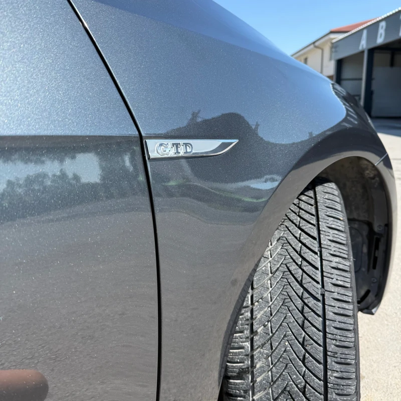 VW Golf 2.00 GTD, снимка 6 - Автомобили и джипове - 52348174